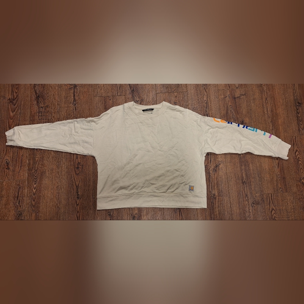 Carhartt Tan Loose Fit Cropped  Crewneck.    ☆Size LARGE☆